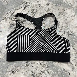 Victoria’s Secret Racerback Sports Bra Large